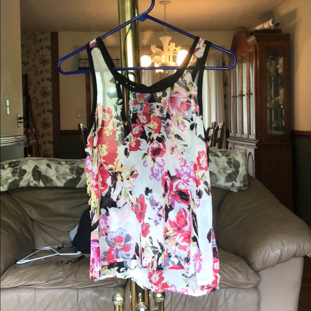 Wet seat tank top